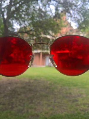 HONY-Selbstvertrauen ringsum rote und grüne Glas-Visions-Therapie